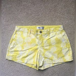 Old Navy Sz 2 shorts